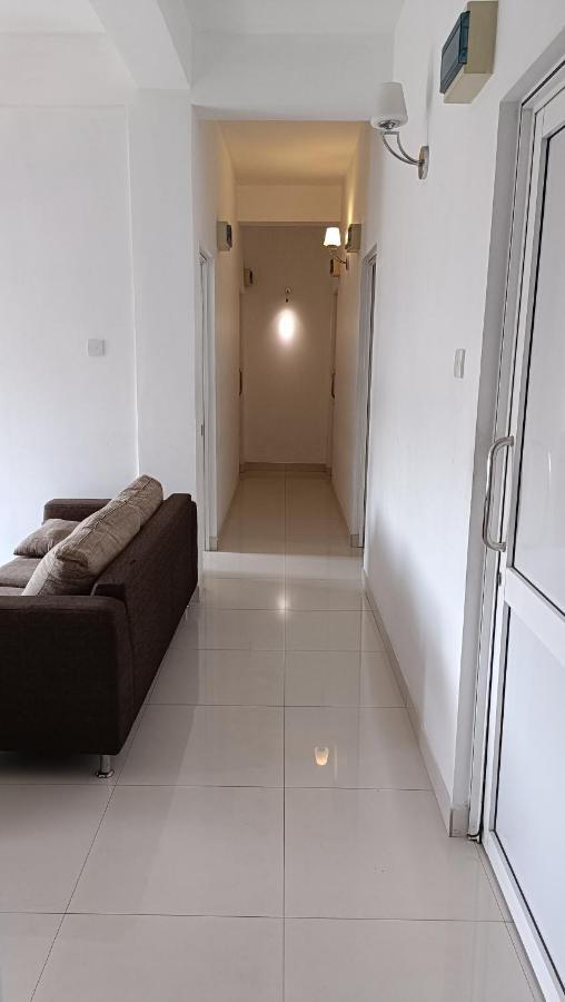 Smile Hub Kandy -Youth Hostel- מראה חיצוני תמונה