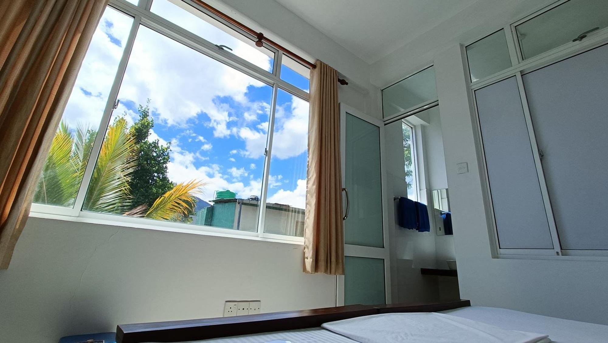 Smile Hub Kandy -Youth Hostel- מראה חיצוני תמונה