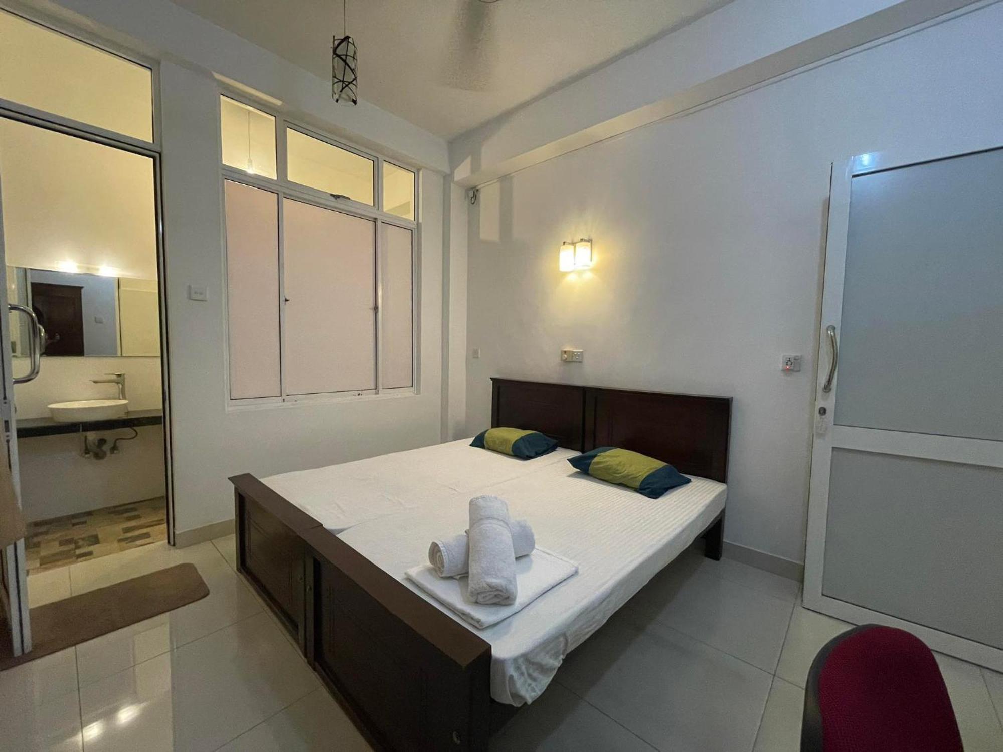 Smile Hub Kandy -Youth Hostel- מראה חיצוני תמונה